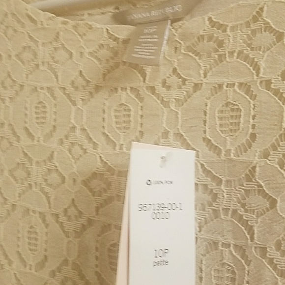 Banana Republic Lace Shirt NWT - Picture 3 of 3